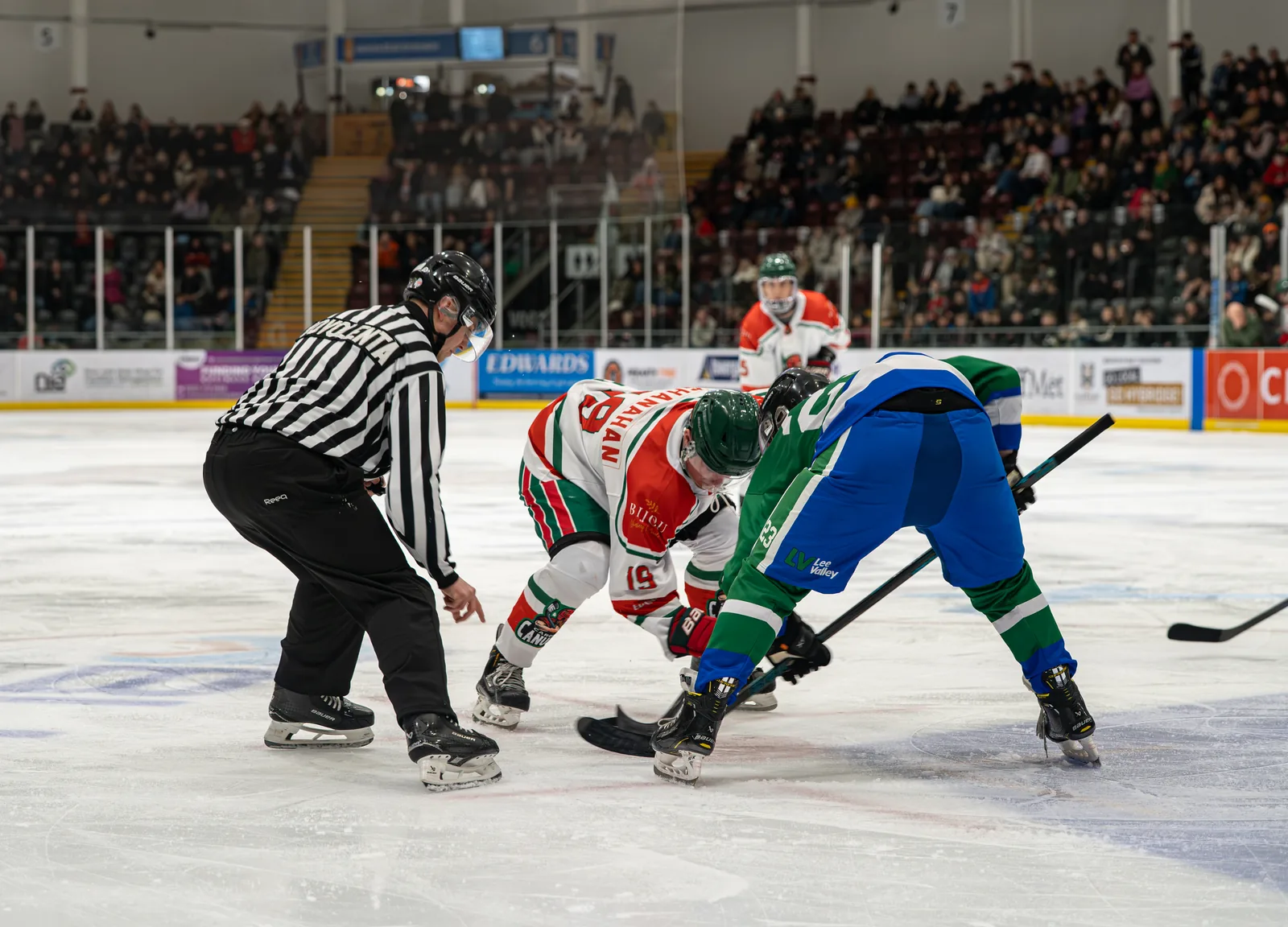 A face-off during Cardiff’s 5–4 home win over Lee Valley, 14 December 2025.
