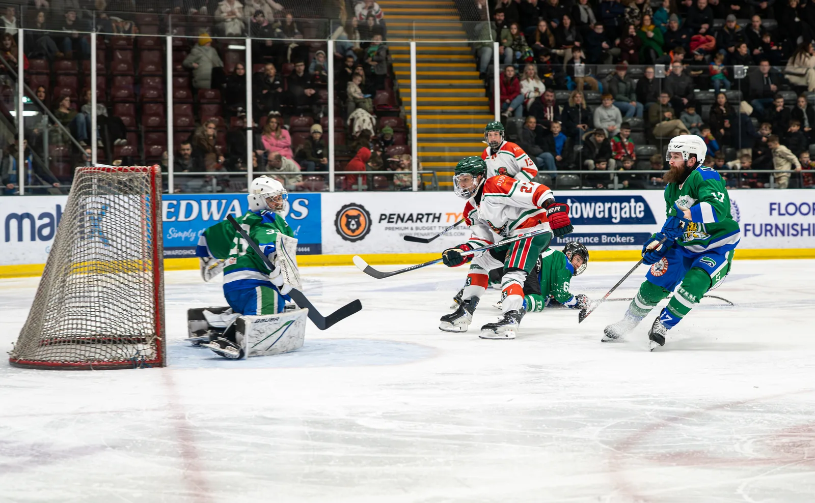 Action around the Lee Valley net during the December home fixture.